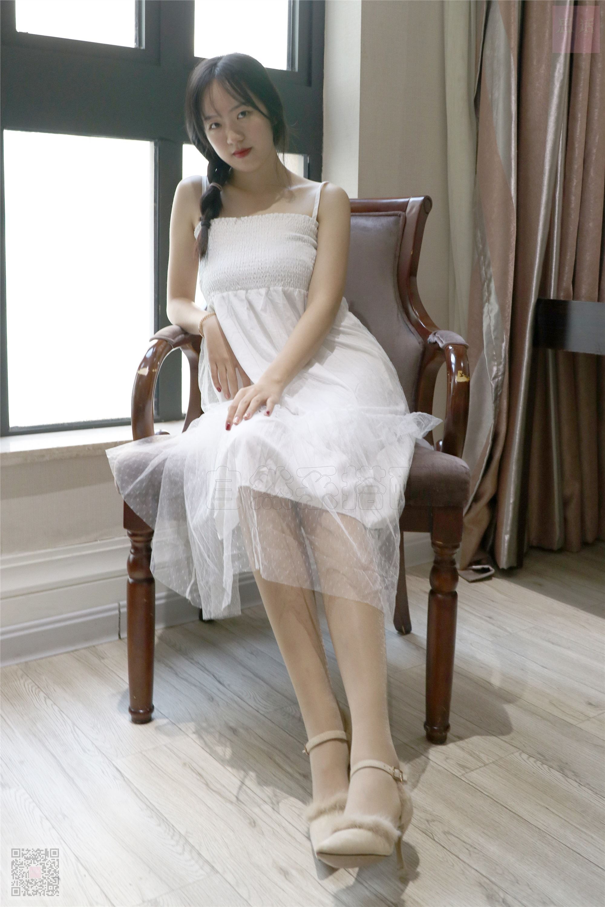 SiHua思话  SH033 子琦 麻花辫女孩的白色连衣裙